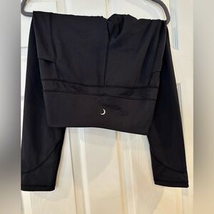 Women’s black Zyia light n tight leggings with pockets. EUC SZ 6-8